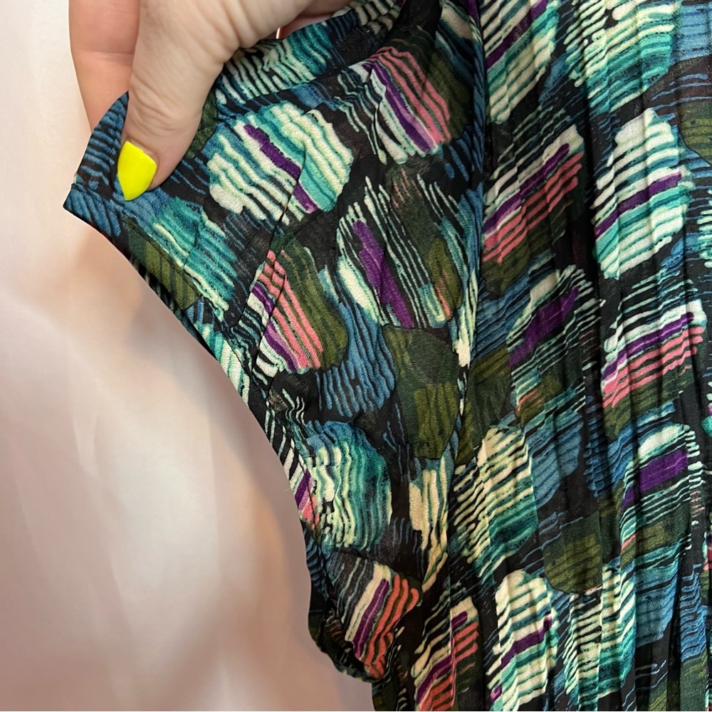 Lane Bryant Factory Circle Print Textured Blouse,… - image 3